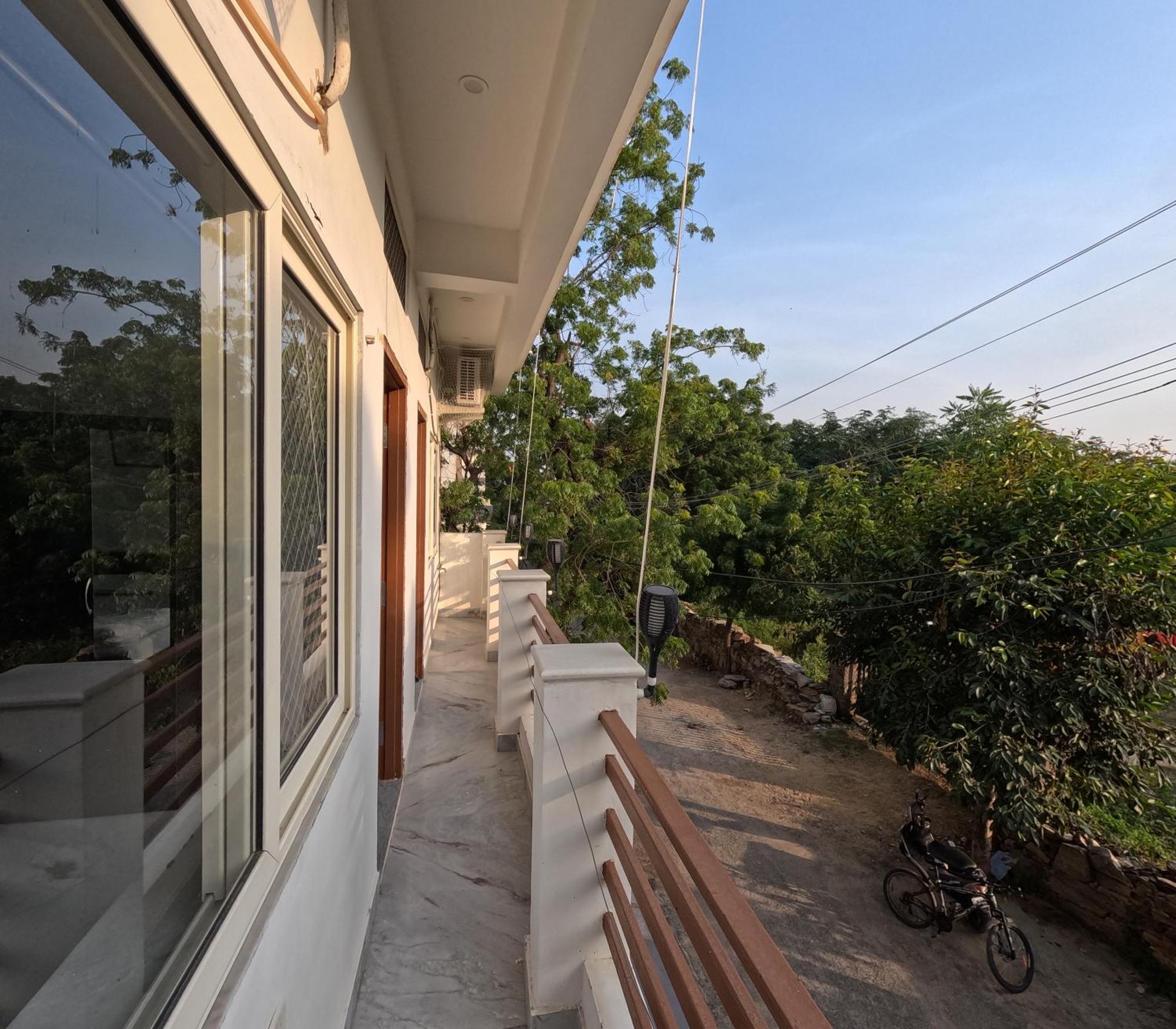 Ferienwohnung Choudhary White House Udaipur Exterior foto